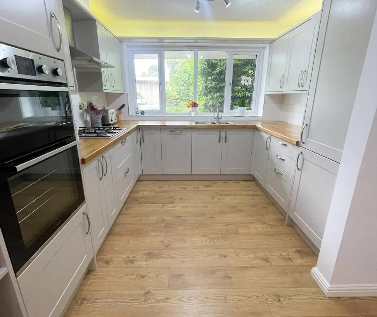 Amazing City Location-Close To River- Large Home - Cambridge Homehost Casa de Férias