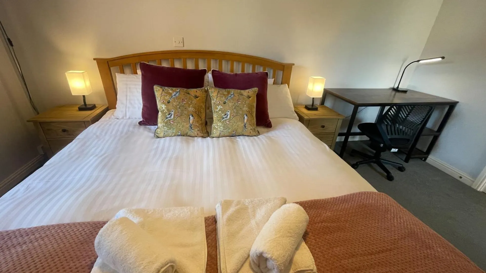 Сasa de vacaciones Amazing City Location-Close To River- Large Home - Cambridge Homehost