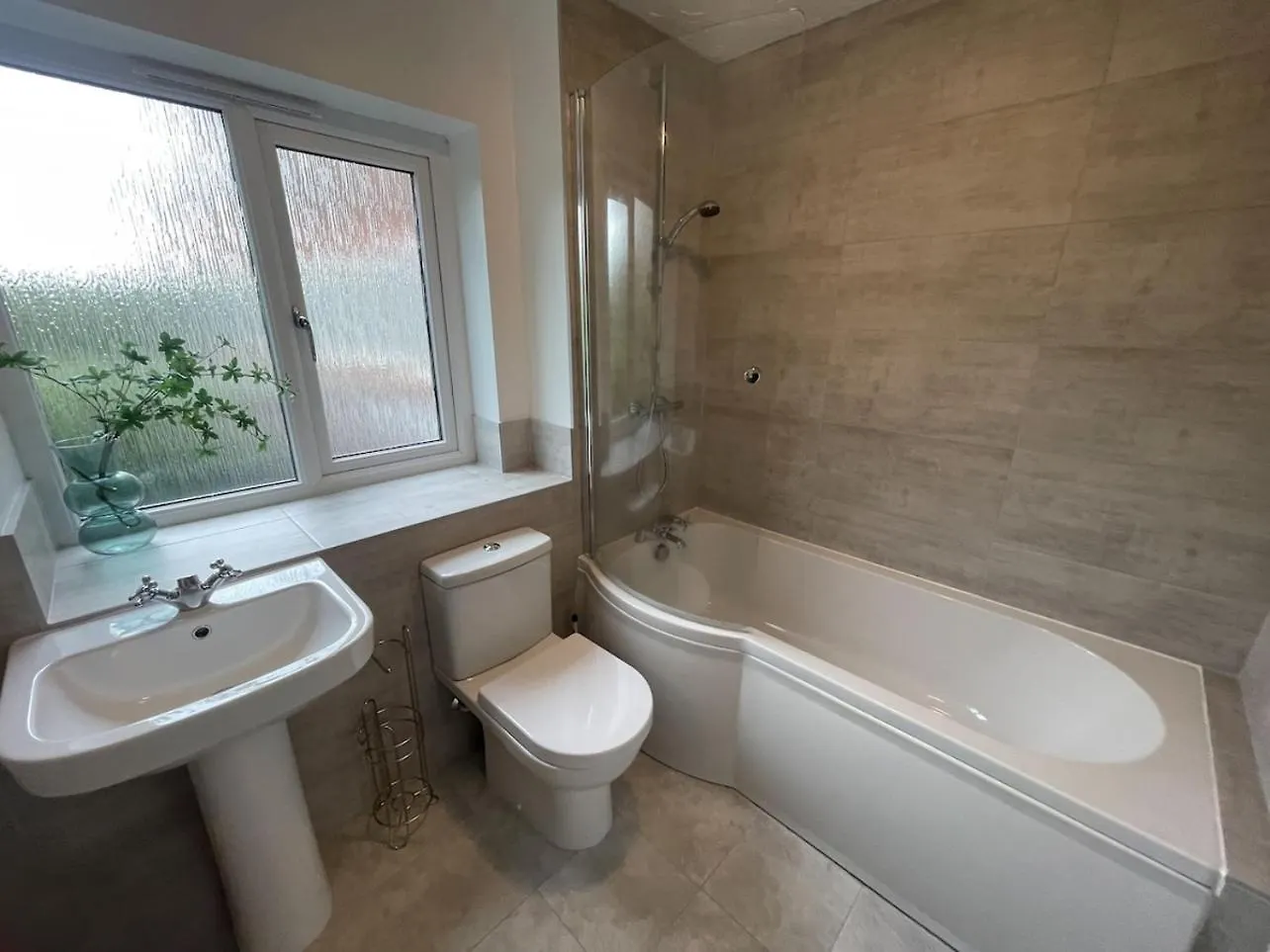 Amazing City Location-Close To River- Large Home - Cambridge Homehost Сasa de vacaciones
